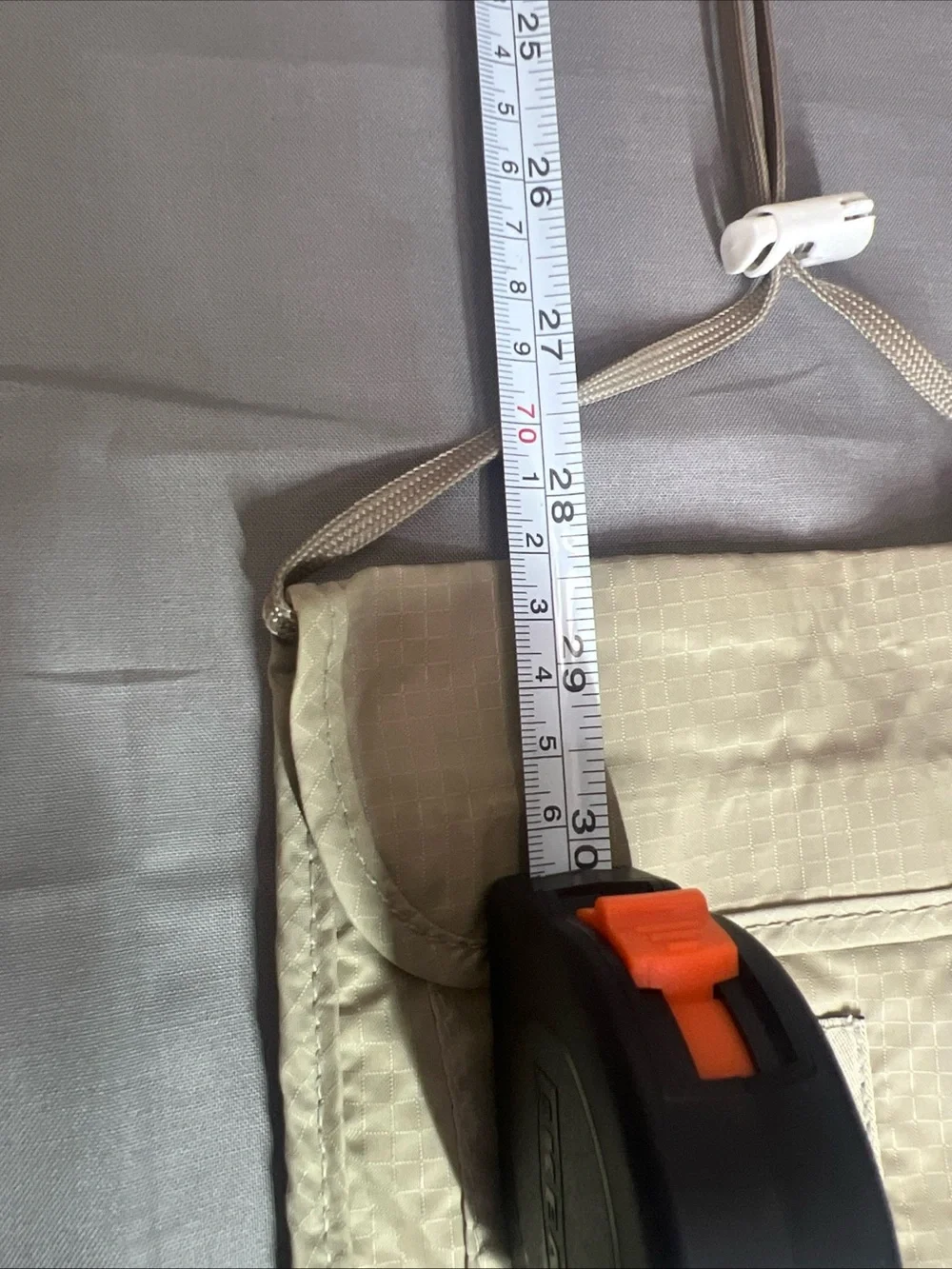 Eagle Creek Beige Travel Neck Pouch